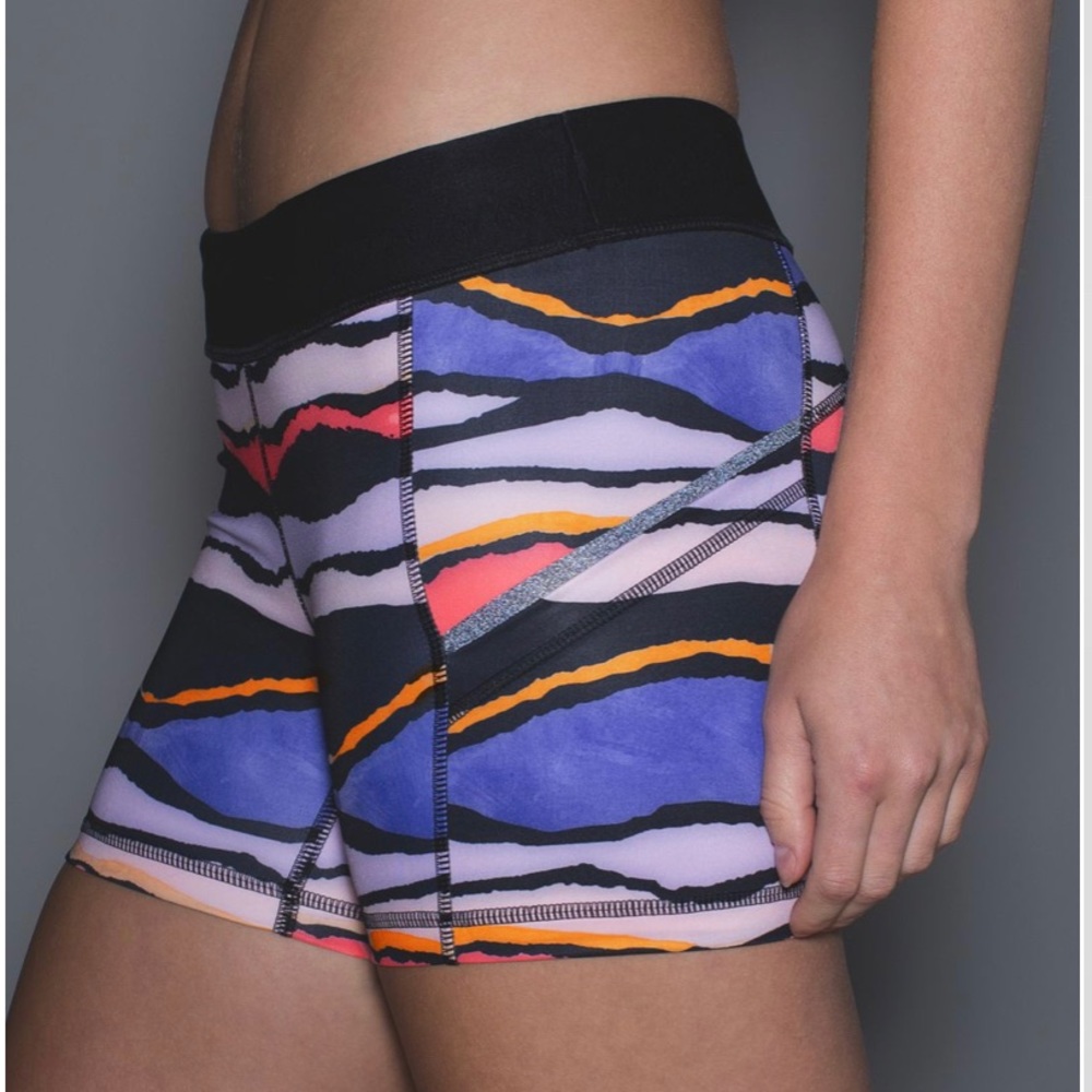 Lululemon What The Sport Short *Full-On Luxtreme